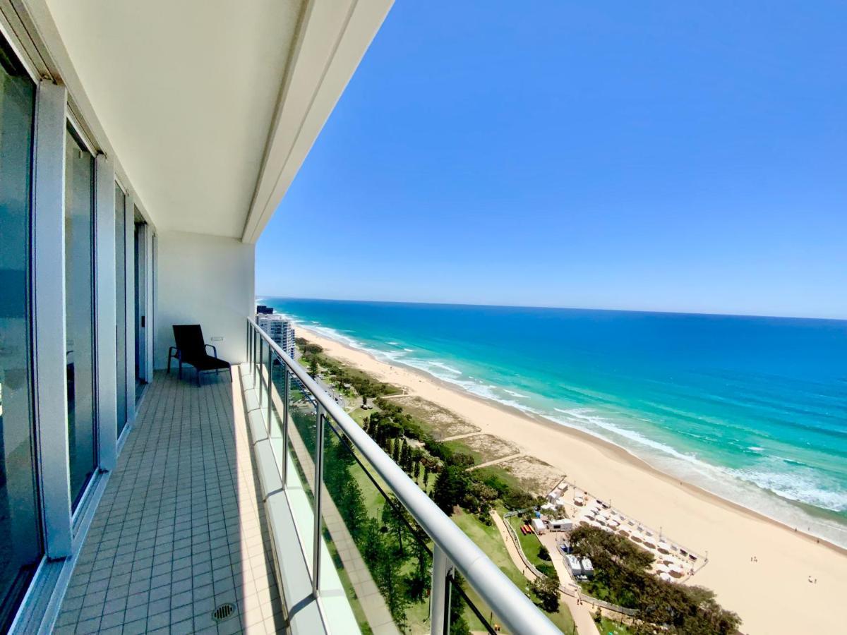 גולד קוסט Air On Broadbeach Beachfront 2Level Stunning Apartment With 180 Degree Views מראה חיצוני תמונה